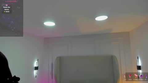 N E N A  online show from October 2025 03:48:01 AM