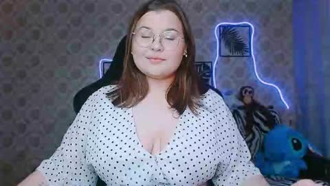 Snapshot of dreamforyoue2 chatting on September 2025 07:30:02 AM dreamforyoue2 online show from September 2025 07:30:02 AM