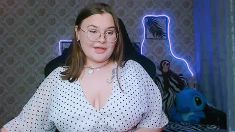 Snapshot of dreamforyoue2 chatting on September 2025 07:47:01 PM dreamforyoue2 online show from September 2025 07:47:01 PM