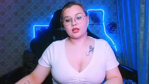 Snapshot of dreamforyoue2 chatting on May 2026 05:34:02 PM dreamforyoue2 online show from May 2026 05:34:02 PM