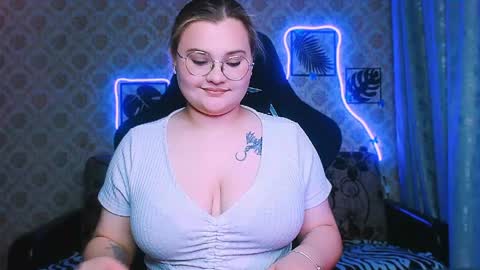 Snapshot of dreamforyoue2 chatting on May 2026 06:09:01 PM dreamforyoue2 online show from May 2026 06:09:01 PM