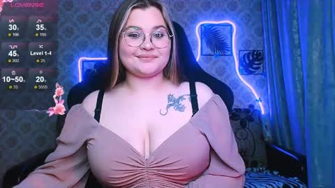 Snapshot of dreamforyoue2 chatting on June 2026 07:30:02 PM dreamforyoue2 online show from June 2026 07:30:02 PM