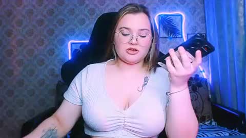 dreamforyoue2 online show from June 2026 05:59:02 PM