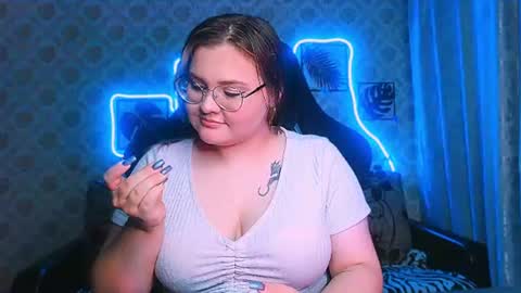 dreamforyoue2 online show from July 2026 07:23:01 PM