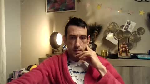 Snapshot of dreamguy38 chatting on December 2024 05:44:01 AM dreamguy38 online show from December 2024 05:44:01 AM