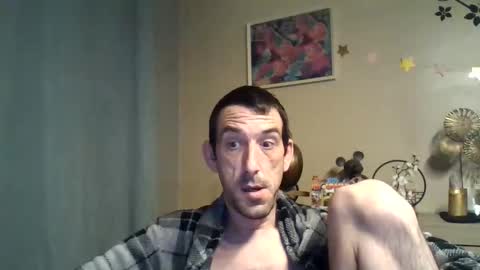 Snapshot of dreamguy38 chatting on October 2025 03:51:02 AM dreamguy38 online show from October 2025 03:51:02 AM