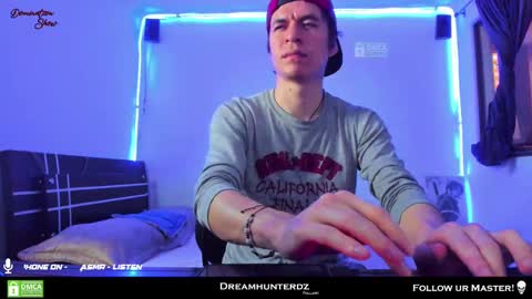 Your lord. - ONLINE  1500 Pm to 2100 Pm - New York Hour online show from February 2025 10:48:02 PM