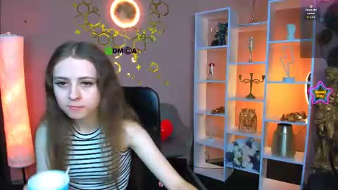 Lola online show from August 2026 05:53:02 AM
