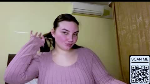 Mila online show from February 2026 04:00:02 PM