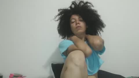 DreamyLatina online show from March 2026 01:32:02 AM