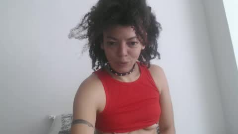 DreamyLatina online show from May 2026 01:17:02 PM