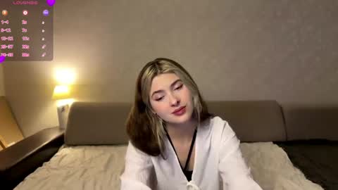 Dia online show from May 2026 03:20:01 PM