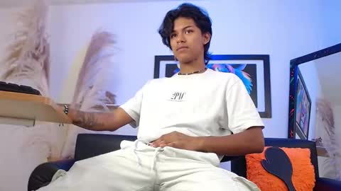 Dreyk online show from October 2025 01:31:01 PM