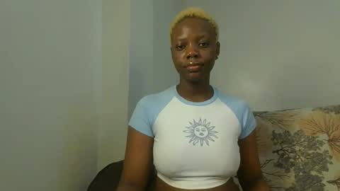 Snapshot of drip_doll_ chatting on February 2026 03:05:02 AM Kimberly online show from February 2026 03:05:02 AM