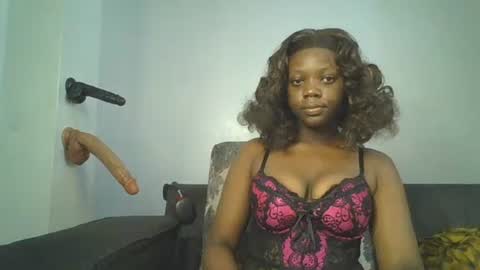 Snapshot of drip_doll_ chatting on February 2026 01:53:02 AM Kimberly online show from February 2026 01:53:02 AM