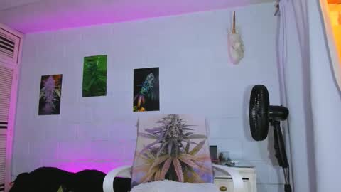 drippyorlove online show from January 2026 08:25:02 PM