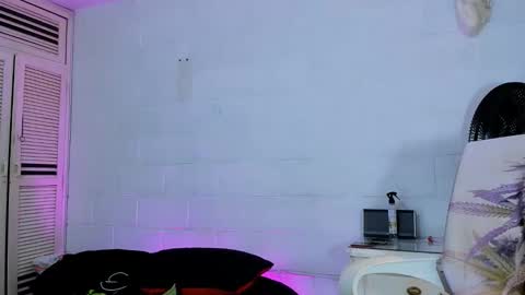 drippyorlove online show from March 2026 06:58:02 PM