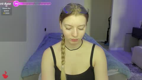 Snapshot of drivecrazy chatting on March 2026 05:35:02 AM Hanna online show from March 2026 05:35:02 AM
