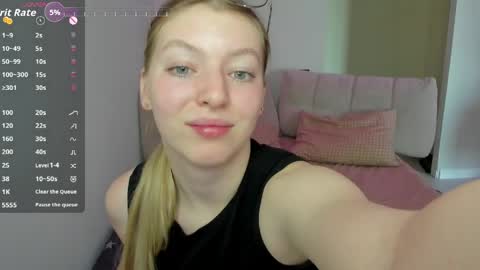 Snapshot of drivecrazy chatting on May 2026 04:18:01 AM Hanna online show from May 2026 04:18:01 AM
