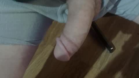 Snapshot of drivinuwild chatting on October 2025 07:32:01 AM drivinuwild online show from October 2025 07:32:01 AM