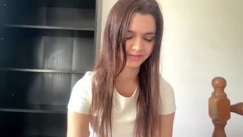 Snapshot of drizzlepuff chatting on July 2026 12:11:01 PM Anna online show from July 2026 12:11:01 PM