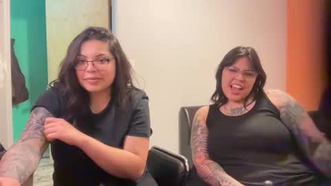 Drizzypeach602 online show from December 2025 03:12:01 AM