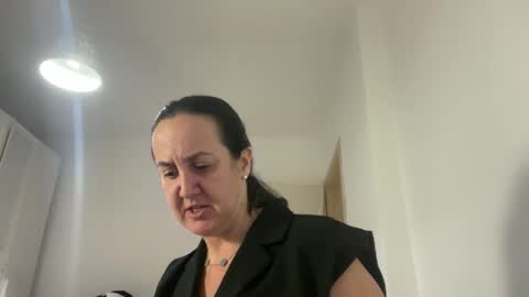 Dr. Resa online show from February 2026 10:41:01 PM