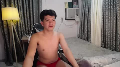 Snapshot of drumsthick chatting on January 2025 04:41:01 PM Arch online show from January 2025 04:41:01 PM