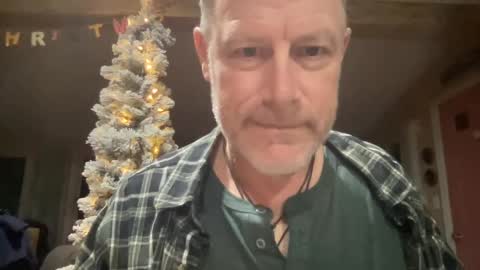 Snapshot of dudeinnh chatting on December 2024 10:55:02 PM Steve online show from December 2024 10:55:02 PM