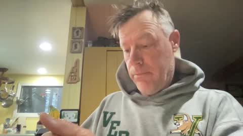 Snapshot of dudeinnh chatting on September 2025 10:27:01 AM Steve online show from September 2025 10:27:01 AM
