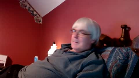 Snapshot of dug38 chatting on December 2024 08:17:01 PM Doug online show from December 2024 08:17:01 PM
