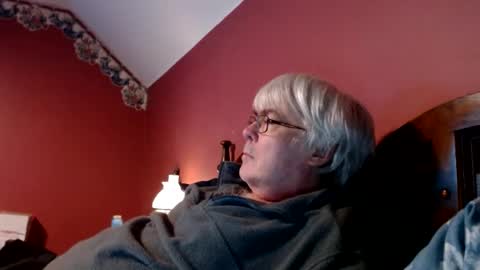 Snapshot of dug38 chatting on December 2024 12:02:01 PM Doug online show from December 2024 12:02:01 PM
