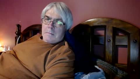 Snapshot of dug38 chatting on December 2024 05:31:01 PM Doug online show from December 2024 05:31:01 PM