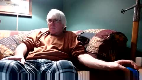 Snapshot of dug38 chatting on December 2024 10:47:02 PM Doug online show from December 2024 10:47:02 PM