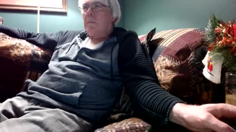 Snapshot of dug38 chatting on December 2024 02:22:02 AM Doug online show from December 2024 02:22:02 AM
