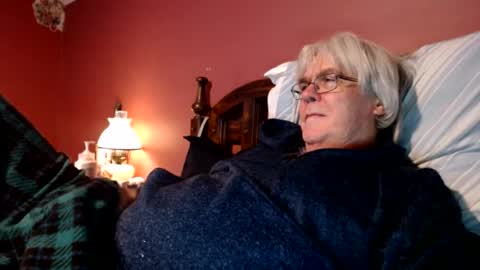Snapshot of dug38 chatting on January 2025 09:22:01 PM Doug online show from January 2025 09:22:01 PM