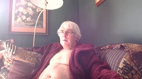 Snapshot of dug38 chatting on March 2025 05:24:02 PM Doug online show from March 2025 05:24:02 PM