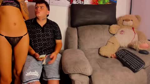 dulce_and_lion online show from October 2025 05:08:02 AM