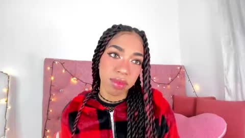 Dulce online show from November 2025 02:17:01 PM