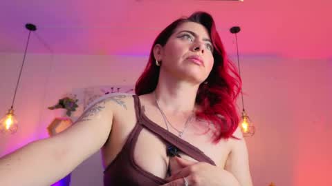 Snapshot of dulce_charlottee chatting on May 2026 08:17:02 PM DULCE online show from May 2026 08:17:02 PM