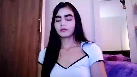 dulce_lucero online show from December 2024 05:55:02 PM