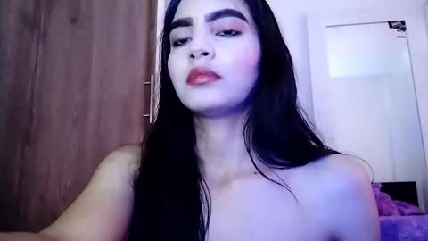 dulce_lucero online show from January 2025 06:47:01 PM