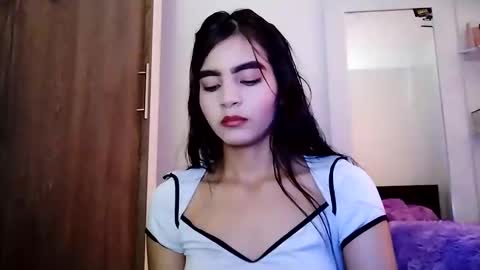 dulce_lucero online show from February 2025 05:56:02 PM