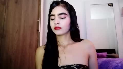 dulce_lucero online show from February 2025 04:39:02 PM