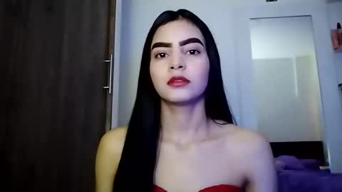 dulce_lucero online show from September 2025 04:41:02 PM
