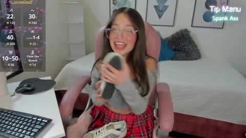 Snapshot of dulce_powl chatting on December 2024 01:10:02 PM Dulce online show from December 2024 01:10:02 PM