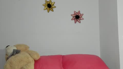 Dulce  online show from December 2024 01:16:02 PM