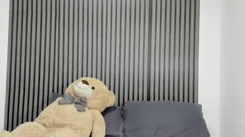 Dulce  online show from September 2025 01:01:01 PM