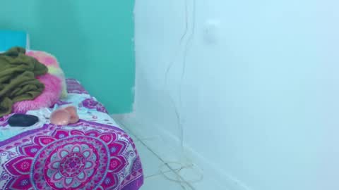 Snapshot of dulce_sexy21 chatting on March 2025 12:32:01 AM dulce_sexy21 online show from March 2025 12:32:01 AM