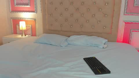 Dulce  online show from February 2026 06:40:02 AM